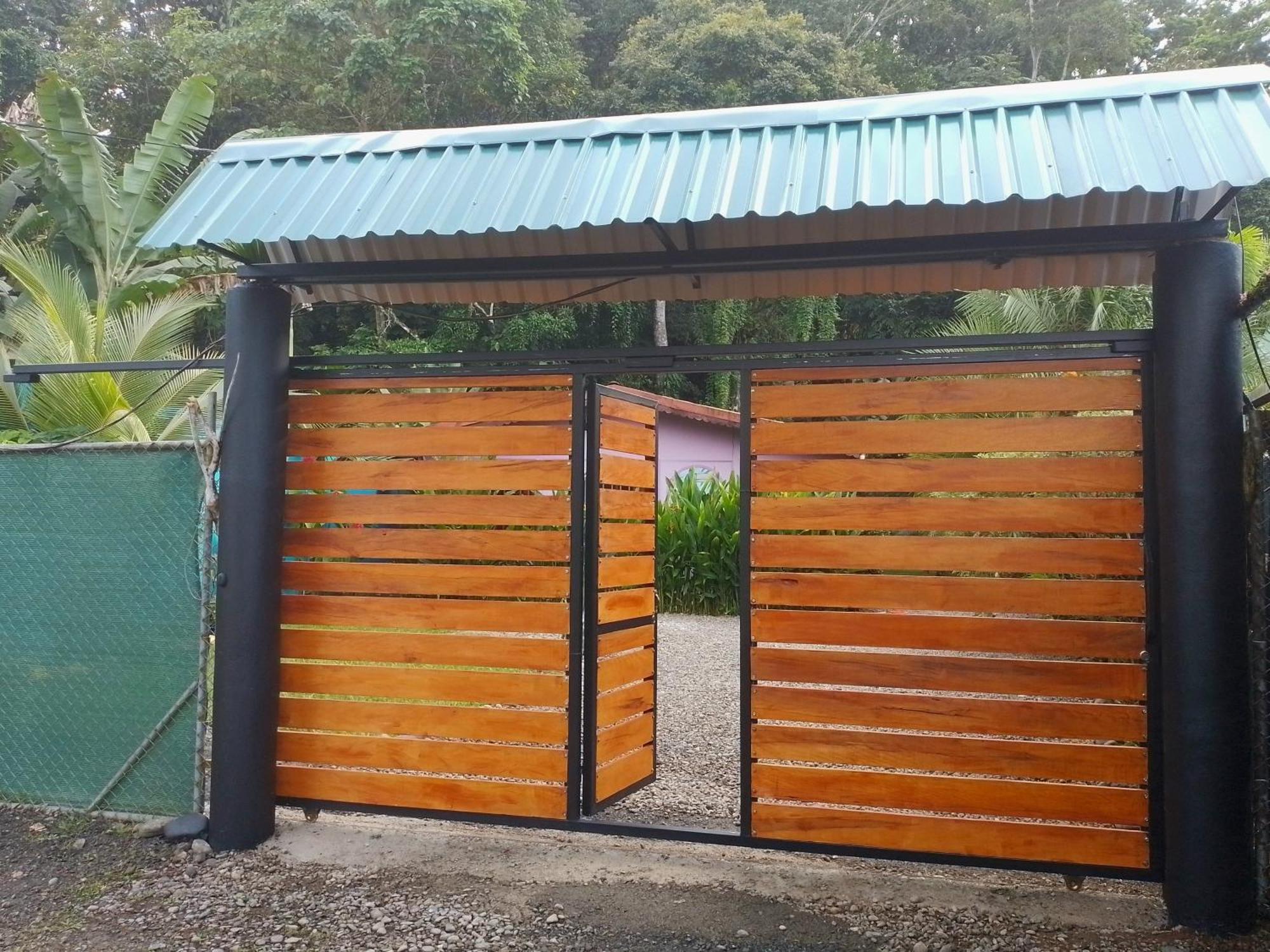 Puerto Viejo de TalamancaCasa Alegra公寓 外观 照片